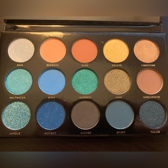 Hipdot Cenote eyeshadow palette - Picture 4 of 4